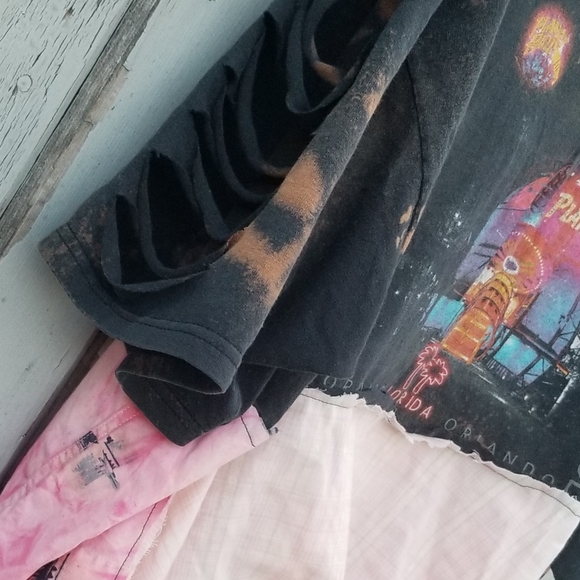 Nautical Planet Hollywood Upcycled Disney Boat Tee - Picture 4 of 5